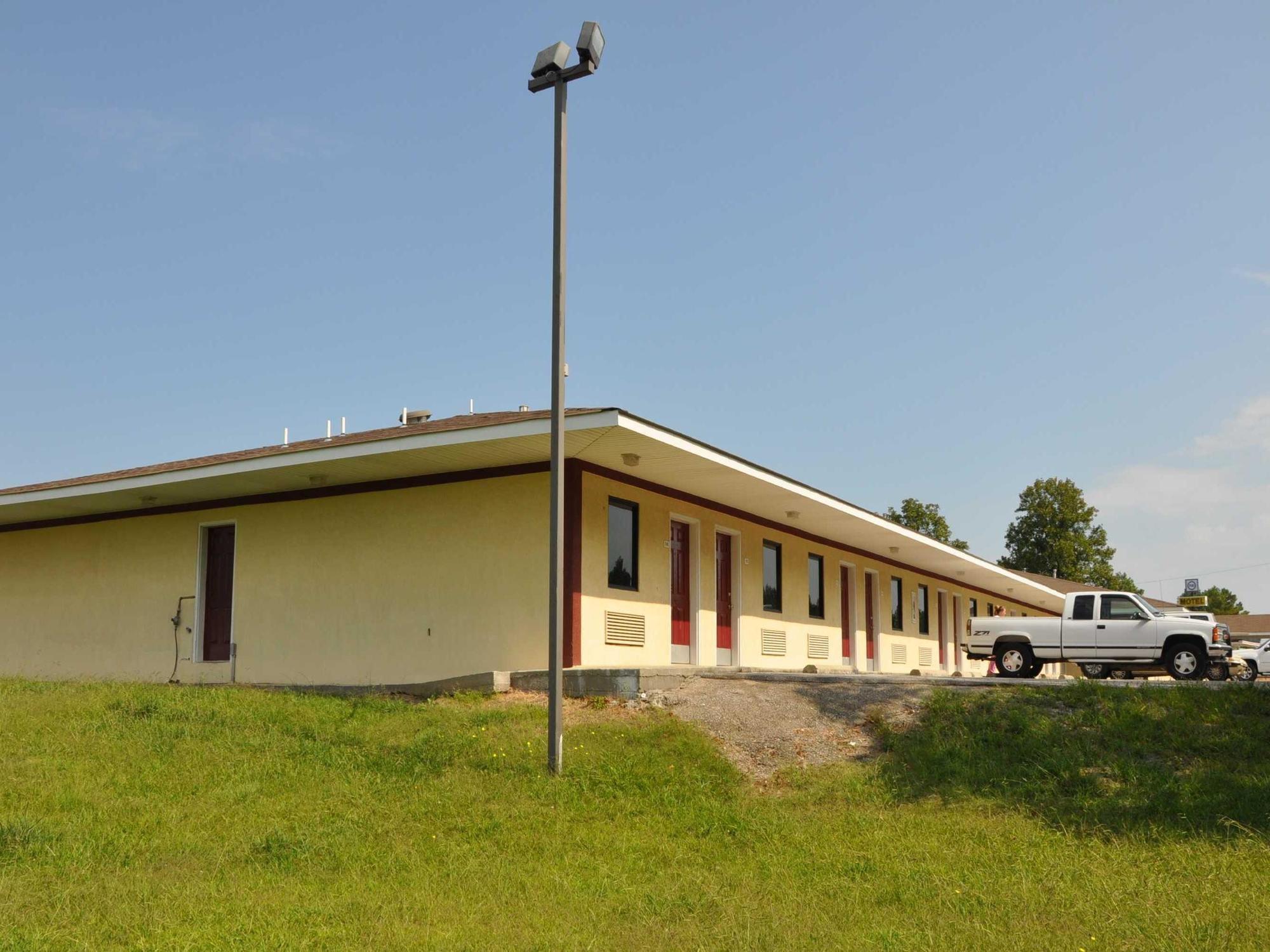 Budget Inn Elkmont Exterior foto